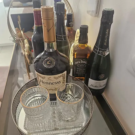 Bed & Breakfast Emmanuel 1 Drancy